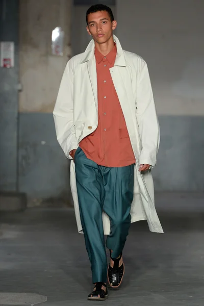 Look 20